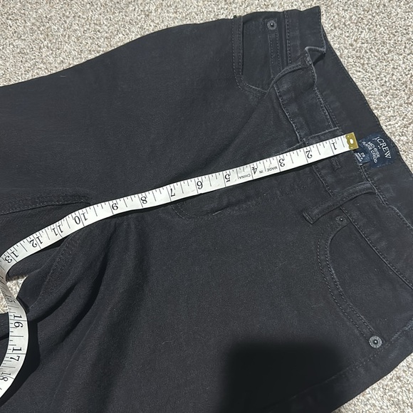 Clean black flare crop jean - Picture 2 of 5